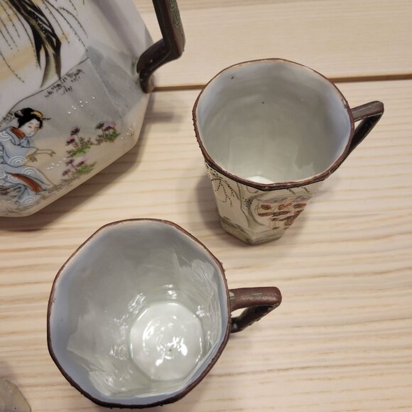 Vintage Antique Japanese Pitcher and Cup Set Geisha Asian Pattern Hand Painted - Picture 8 of 16